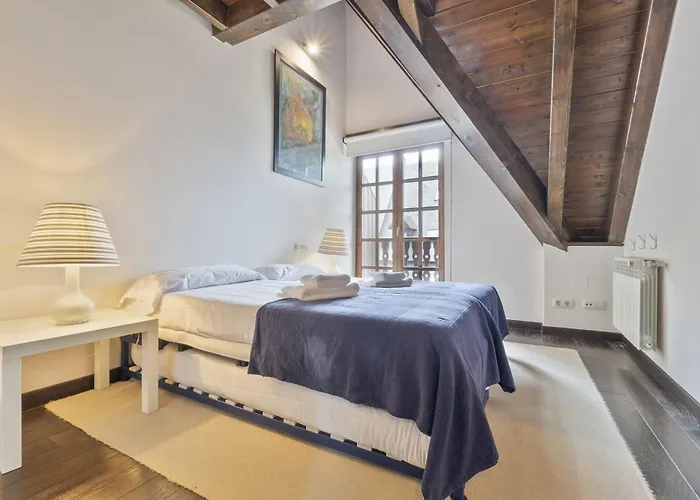 Luderna - Casa Con Terraza Unhola Daire