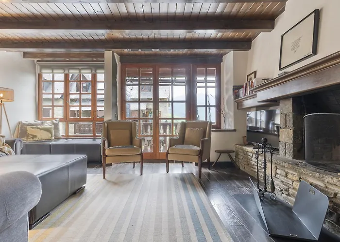 Luderna - Casa Con Terraza Unhola Bagergue